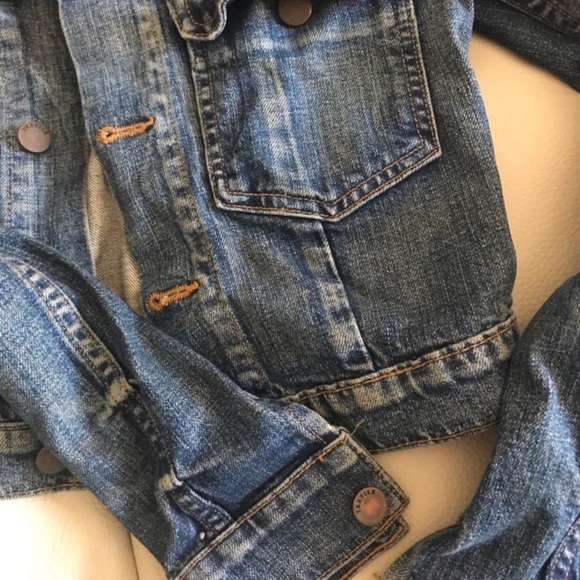 Textile by Elizabeth and James denim jacket - Picture 3 of 7